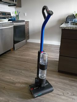 Dyson wash G1 mop vacuum