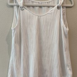 White ribbed tank top with o ring on shoulder from amazon. NWOT. Size Women’s XL