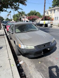 Toyota Camry 1999