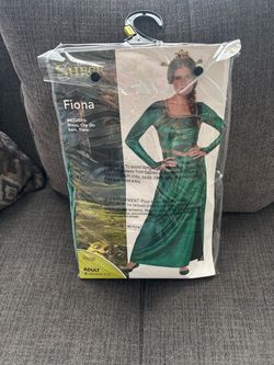 Fiona costume size medium woman