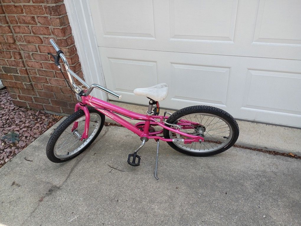 Used Girl's Bicycle: SPECIALIZED