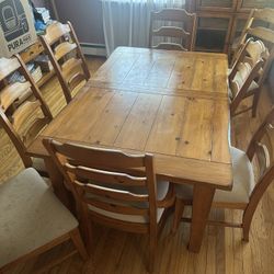 Dining Room Table 
