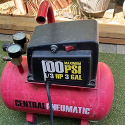 Compressor 100psi Max Works Well 3gal