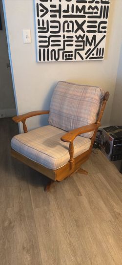 Grandma Rocking Chair