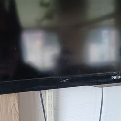 Phillips Flat-screen TV 40 Inch