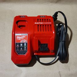 Genuine Milwaukee 48-59-1808 OEM M12/M18 Rapid Charger