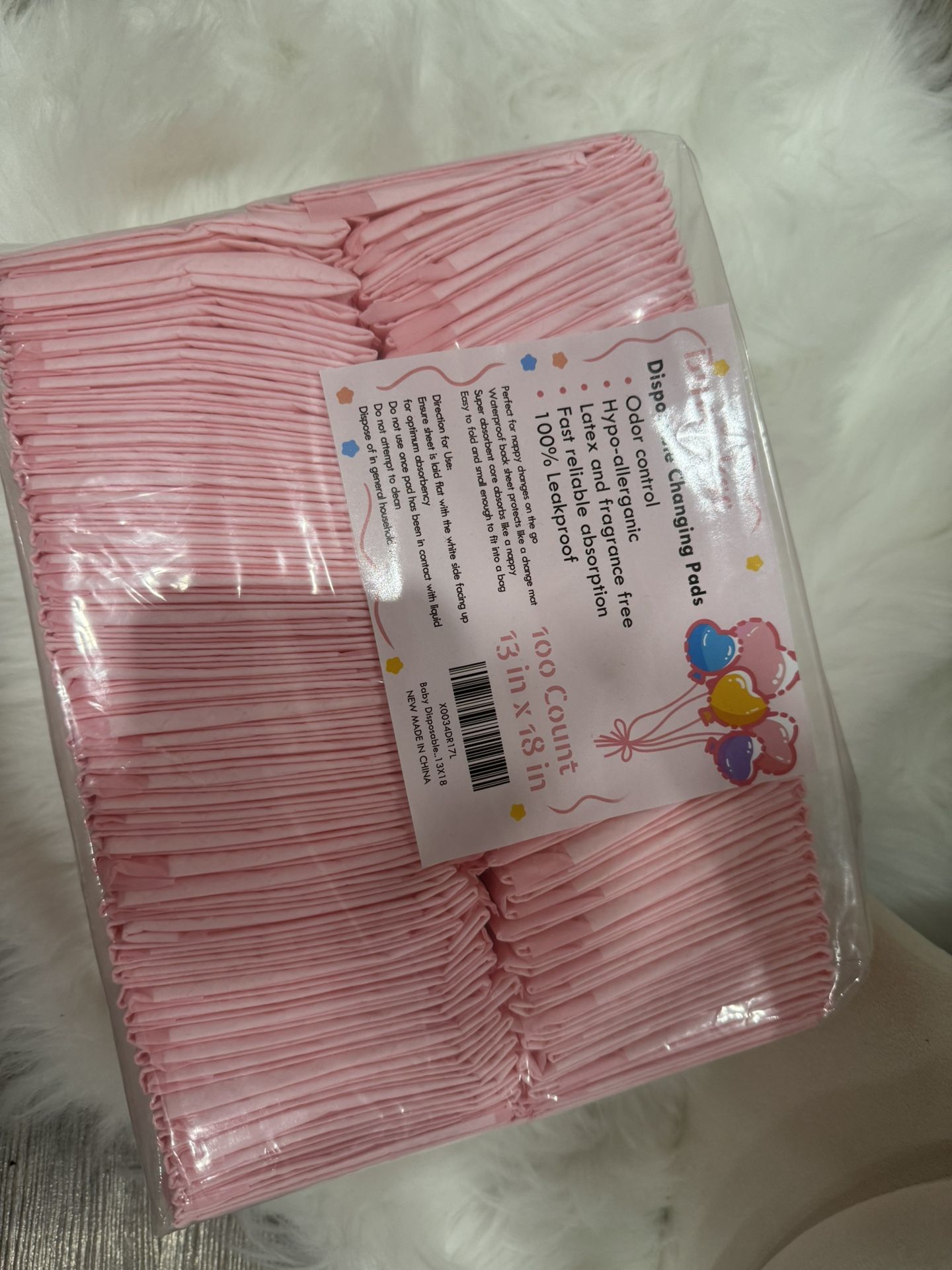 Baby/ Dog Disposable Changing Pads 100 Count Portable Diaper ! Check Pictures For More Info !