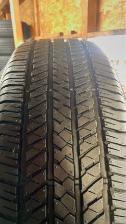 255/70/18 Bridgestone dueler HT