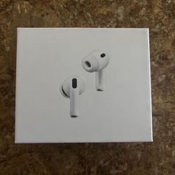 SELLING AIRPODS PRO 3