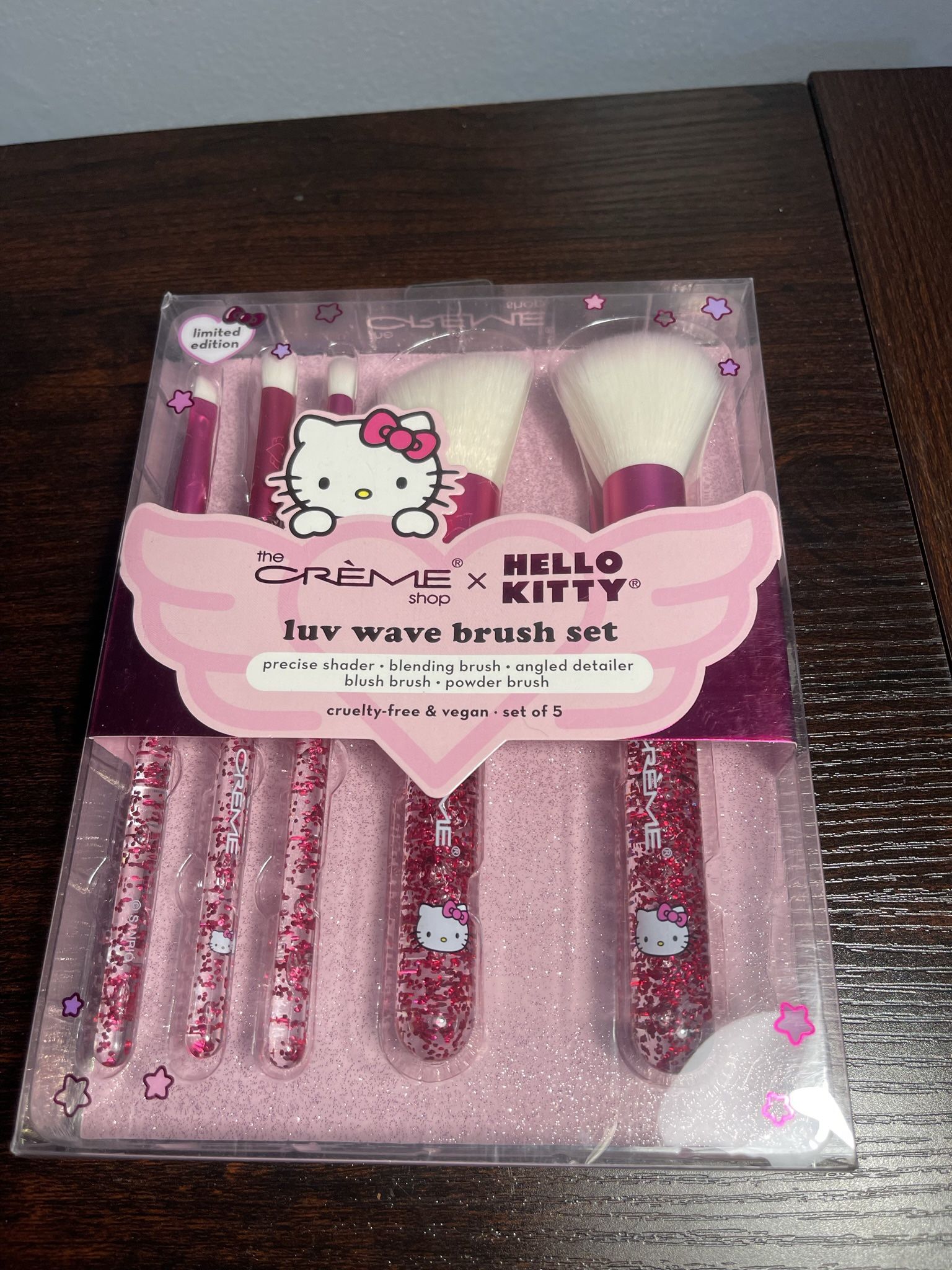 Hello Kitty Makeup Brushes