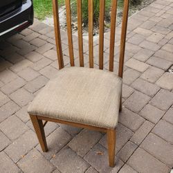 Large Solid Table, 6 Chairs And Two Leaves