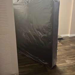 queen size box spring 