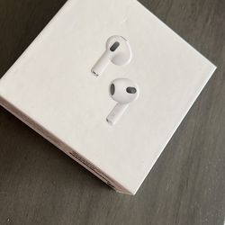 AirPods 3rd Generation With MagSafe Charging Case
