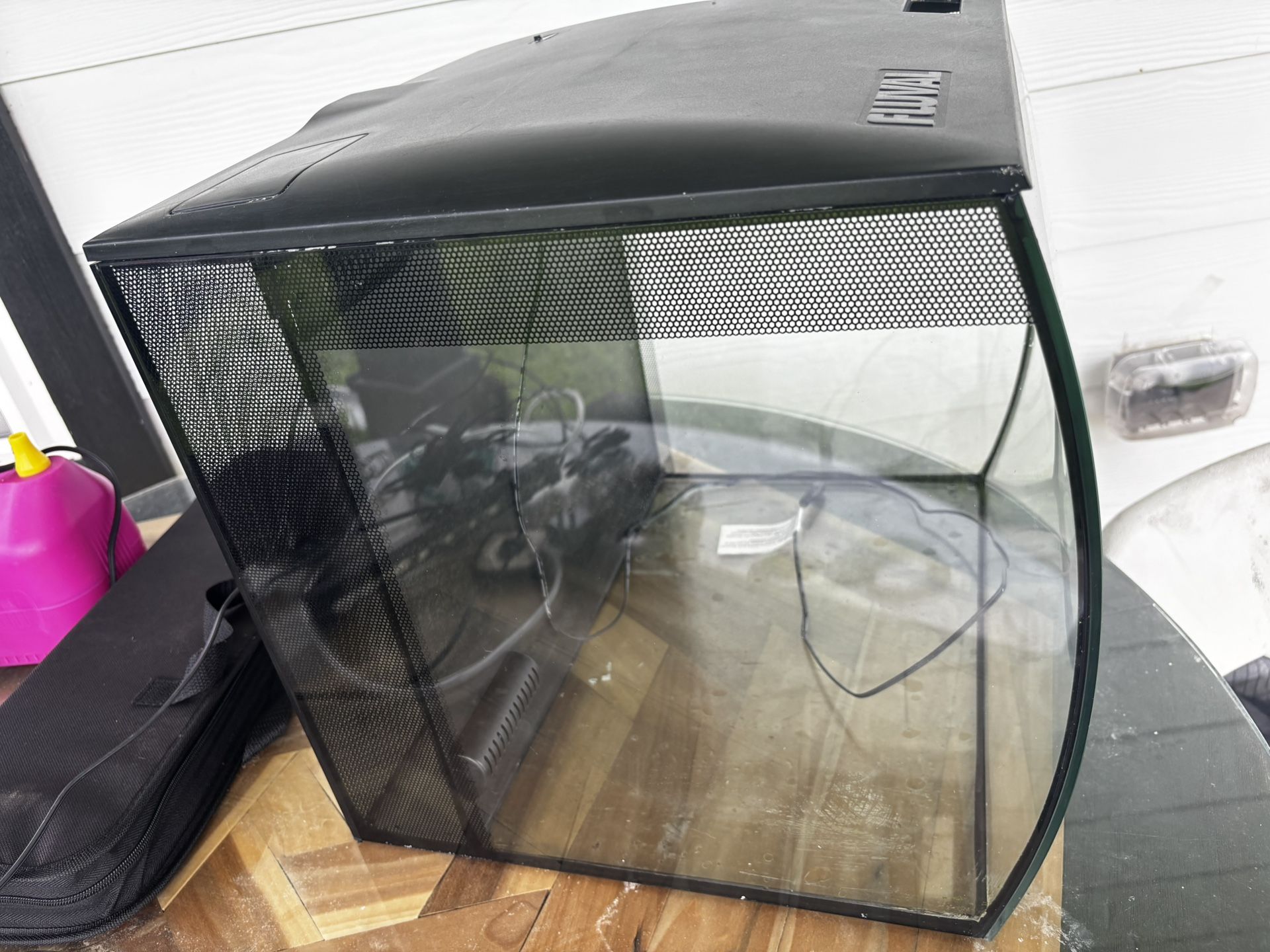 10 Gallon Fish Tank