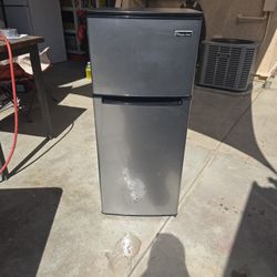 Magic Chef 4.5 Cu Ft 