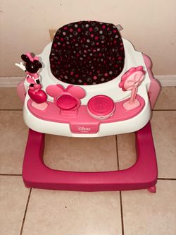 Minnie Mouse Walker