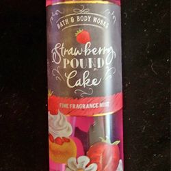 BATH & BODY WORKS "STRAWBERRY POUND CAKE" MIST