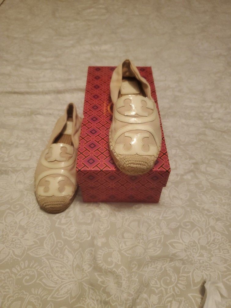 Toriburch CANVAS