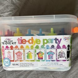 Tie Die Kit Fabric Decorating Tye Dye DIY Kits for Kids & Adults, 18 Color Set !