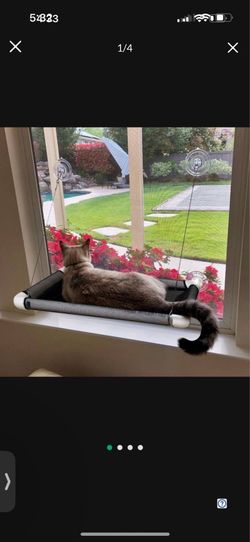 Cat Hammocks for Window, with Suction Cups Seat, Space Saving Cat Bed, Pet Resting Seat, Safety Perch for Large Cats, Provides a Bath