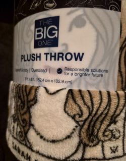 Hocus Pocus Oversized Throw