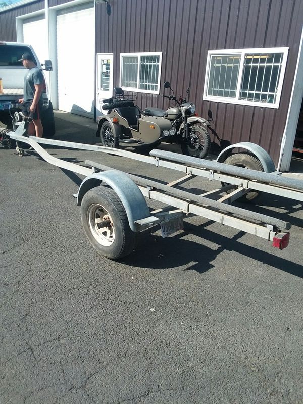20 ft galvanized boat trailer with title for Sale in Willamina, OR