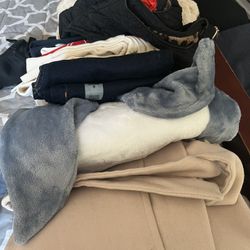 Abrigo Pantalónes  Blusas Y Más