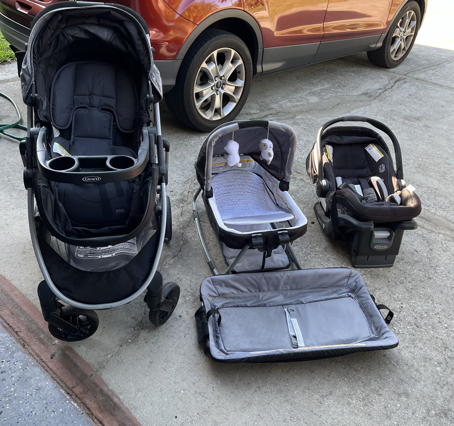 Complete Baby Travel System and Rocking Bassinet - Great Condition