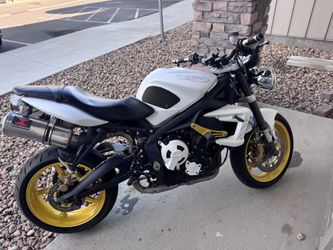 2009 Triumph Street triple r