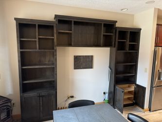 $100 - Built In Cabinets - Good Shape!