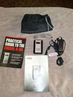 Edirol  R-09 By Roland. Wave/MP3 Recorder