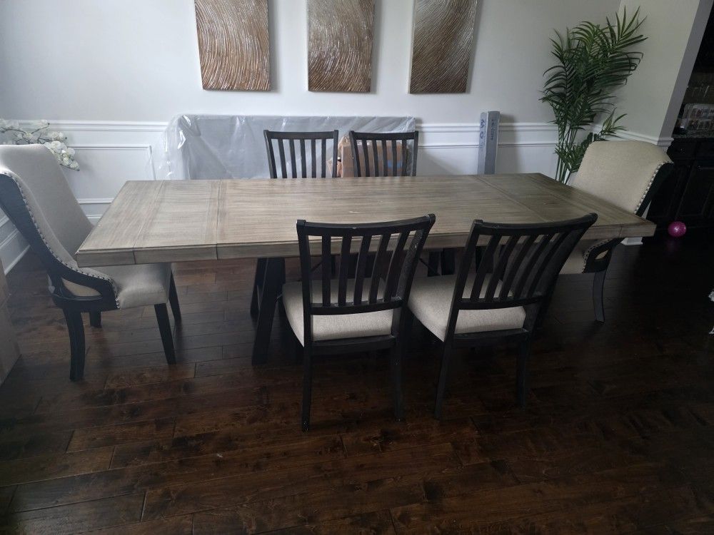 Dinette Table/ 6 Chairs