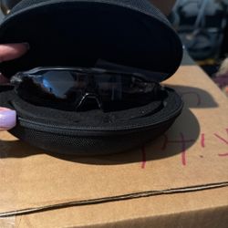 Oakleys Sun Glasses 