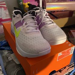 Women’s Nike Zoom Bella