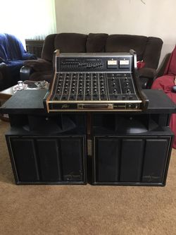 Vintage Peavey PA 700s Mixer Amp and 2 Shure Promaster Speakers