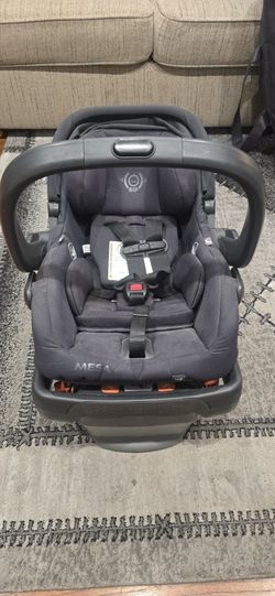 Uppababy Car Seat/Bassinet 