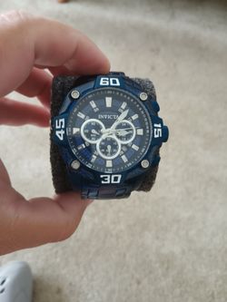 Blue invicta pro diver