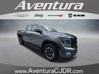 2024 Nissan TITAN