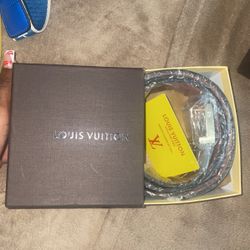 Louis Vuitton Belts For Sale!! 2for $160 1 For85$