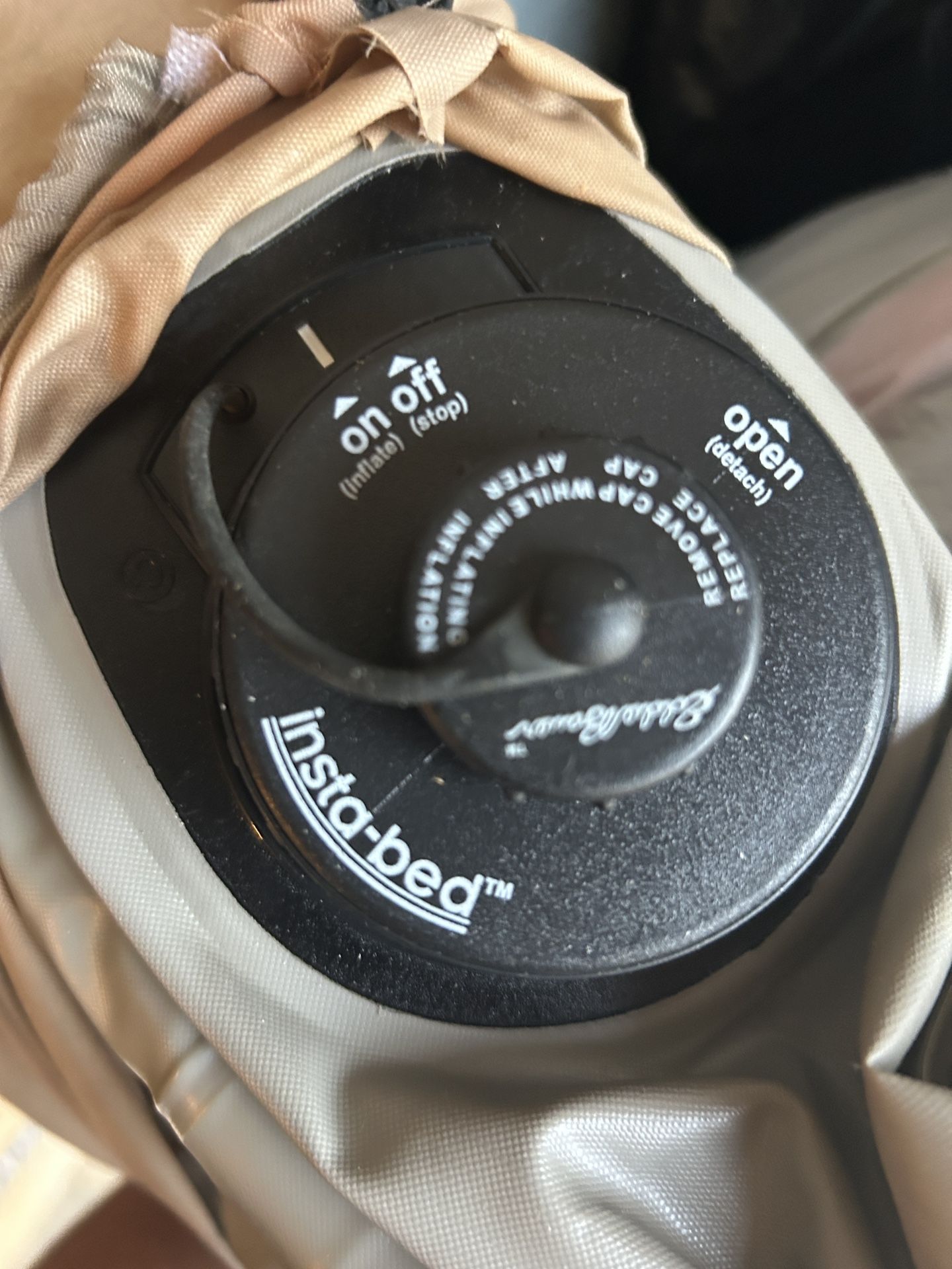 Eddie Bauer Air Mattress Bed Queen Size With Built In Pump Home & Garden