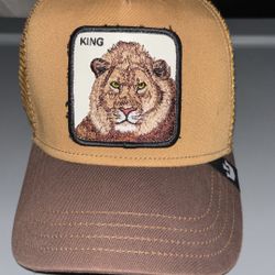 The Farm Hat Lion 