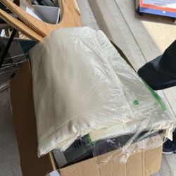 6’ Rectangle Polyester Ivory Tablecloths (20) 