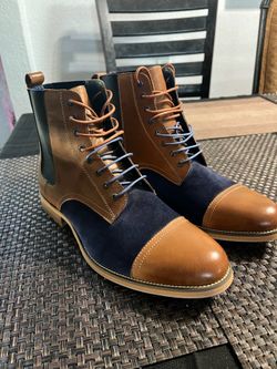 Men boots size 9  Justin Reece England size 42