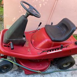 Craftsman Riding Lawn Tractor Runs Needs Minor Repair
