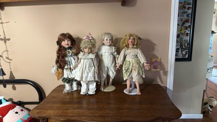 4 Porcelain Dolls,1 Price!
