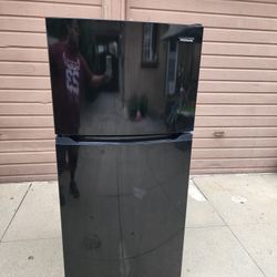 3MONTHS WARRANTY 28X29X60 FRIGIDAIRE FRIDGE 14CUFT BLACK 