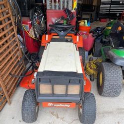 1974 Vintage Simplicity Regent 4211 Lawn Tractor