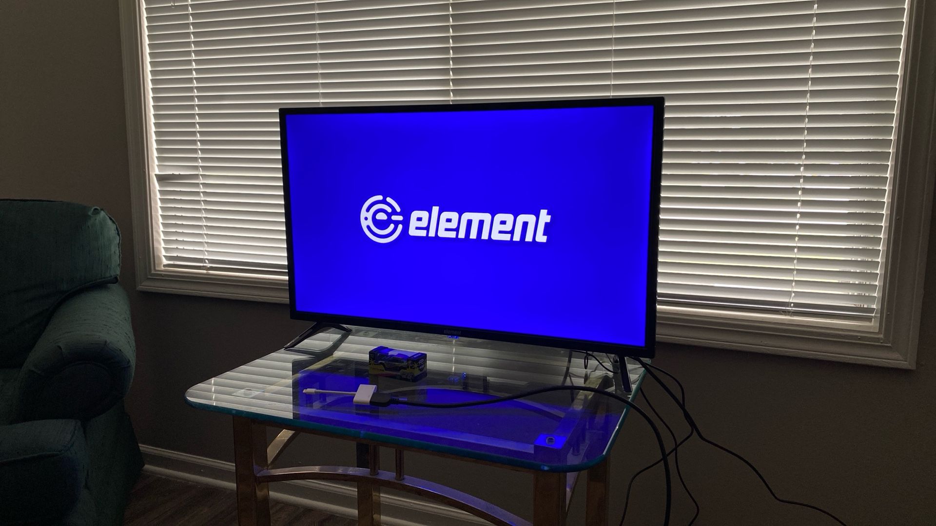 Element 32” Tv