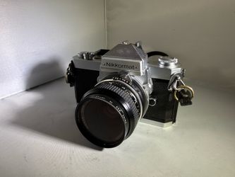 Nikkormat Nikon Film Camera
