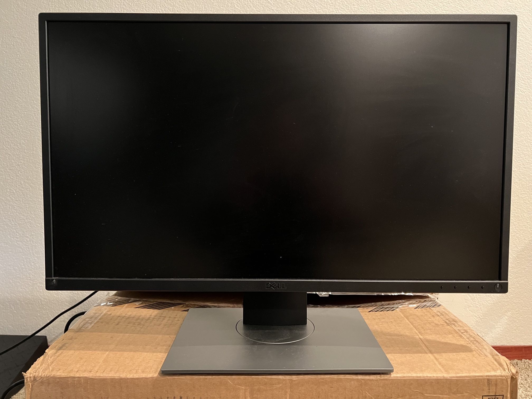 Dell 27" Professional Monitor P2717H - Full HD IPS Display - Great condition